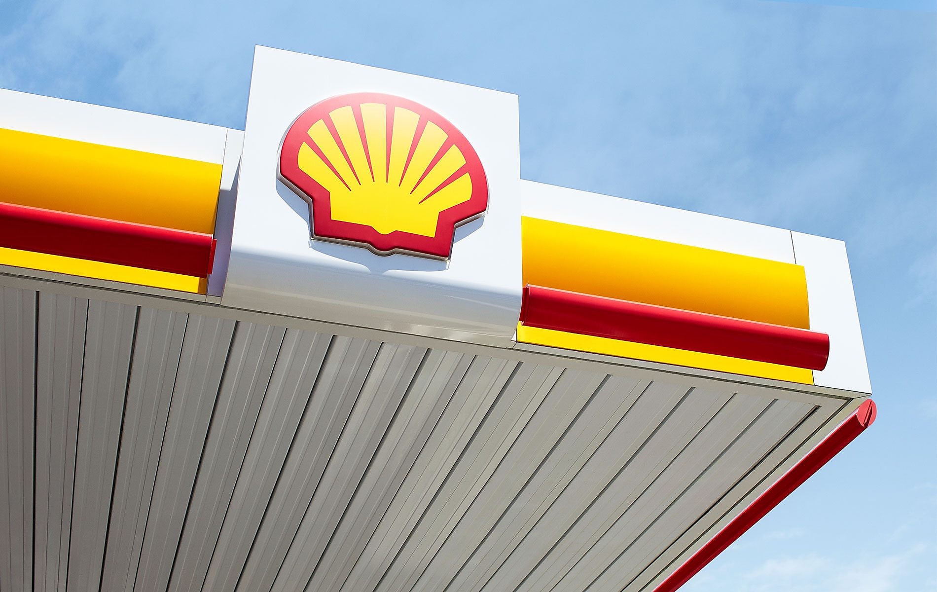 Нафтовий гігант Shell уклав угоду про купівлю електроенергії у “найбільшої в світі морської вітрової електростанції”