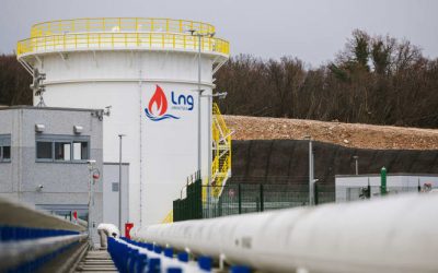 Силос для зберігання рідкого природного газу (СПГ) на терміналі LNG, яким керує компанія LNG Croatia LLC, у Крк, Хорватія, у понеділок, 25 січня 2021 р. Петар Сантіні | Bloomberg | Getty Images